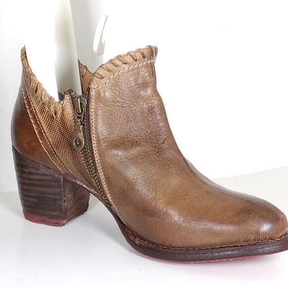 BedStu Women's Carla US6,5 Brown Leather Distressed Whipstitch Heel Ankle Boots - Picture 7 of 14